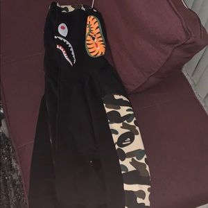 Bape Hoodie (Size Medium)